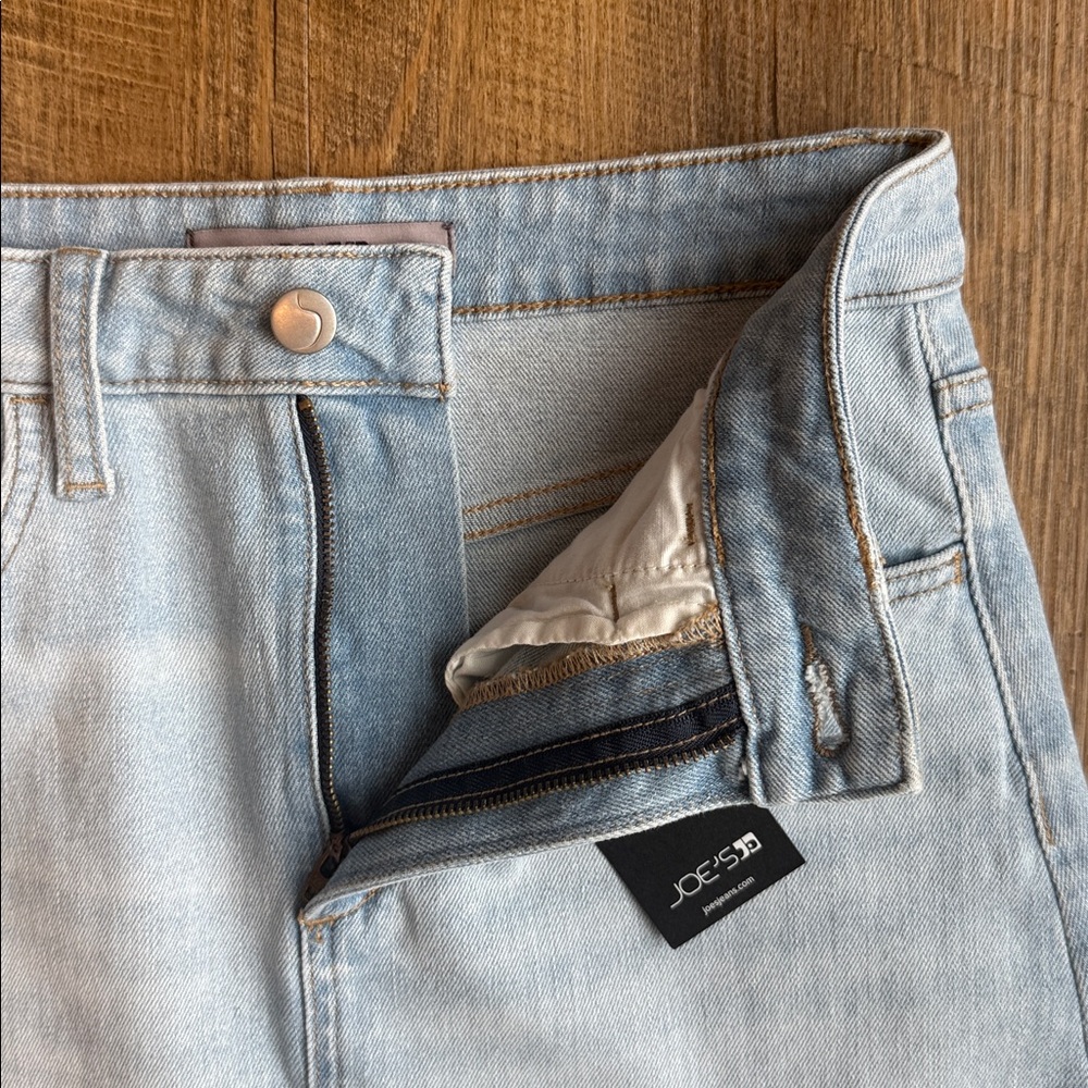 NWT Joes Jeans Margo Denim Midi Skirt Light Wash Women’s Size 26 - Picture 9 of 12